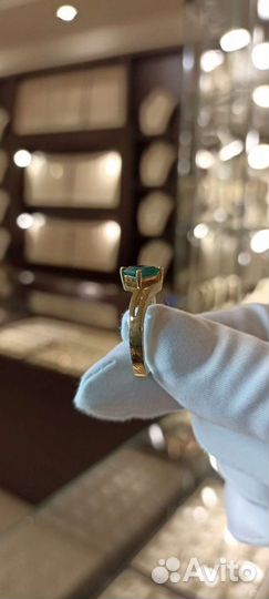 Кольцо с изумрудом природа 585 проба