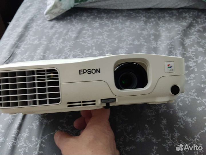 Проектор epson