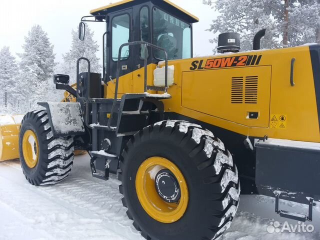 Машинист фронтального погрузчика