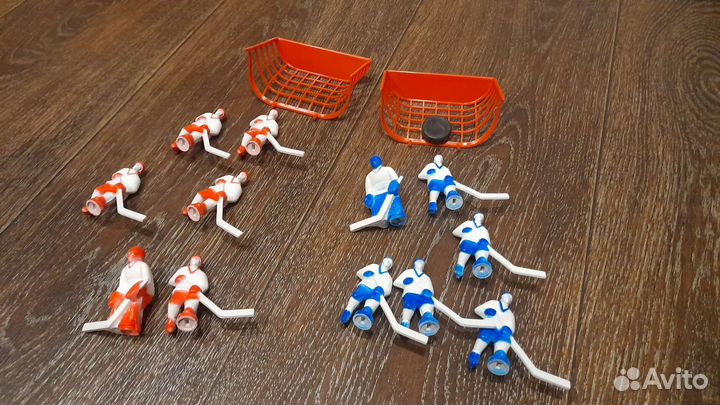 Фигурки хоккеистов для настольного хоккея