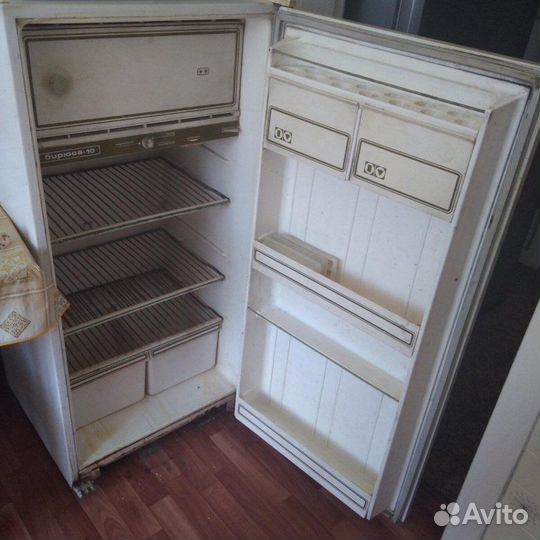 Холодильник бу