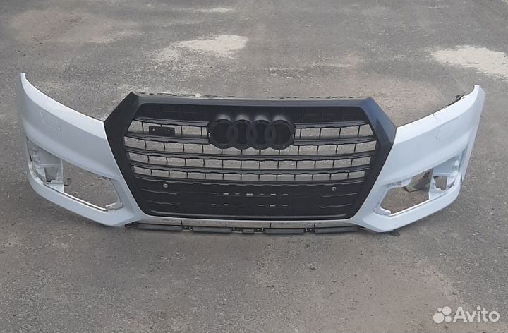 Audi Q7 бампер оригинал