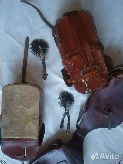 Конина немецкое ВОВ шпоры подсумок седло