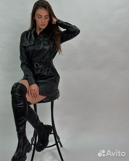 Новое платье-рубашка из кожзам