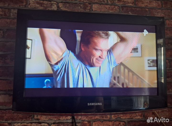 Телевизор Samsung le26b450c4w