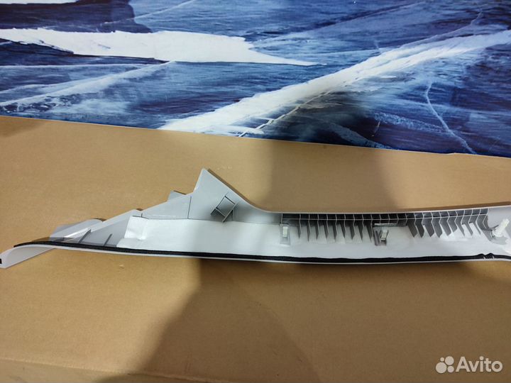 Обшивка стойки Mazda 5 (CR)