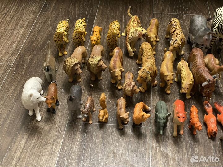 Набор фигурок животных