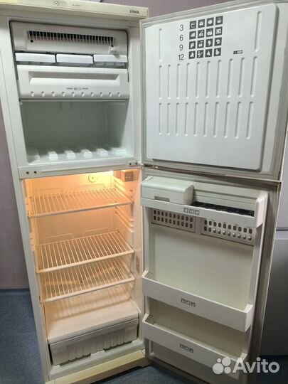 Холодильник бу Stinol
