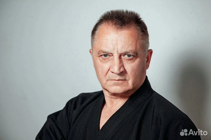 Тренер по каратэ