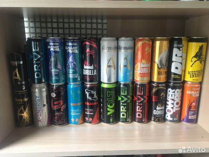 Коллекция банок из-под энергетиков