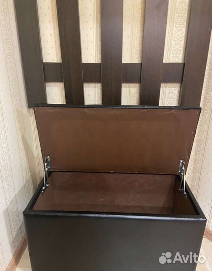 Банкетка в прихожую с ящиком