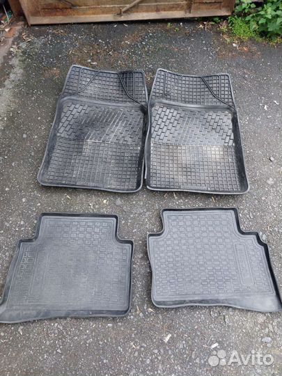 Автомобильные коврики резиновые priora