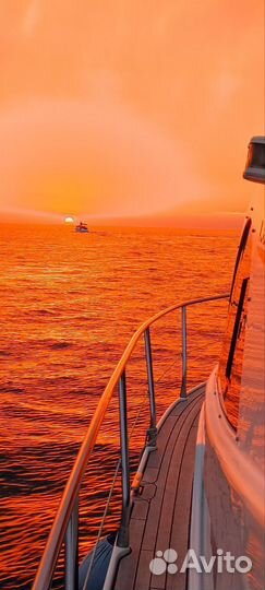 Романтический рейс на закат на яте