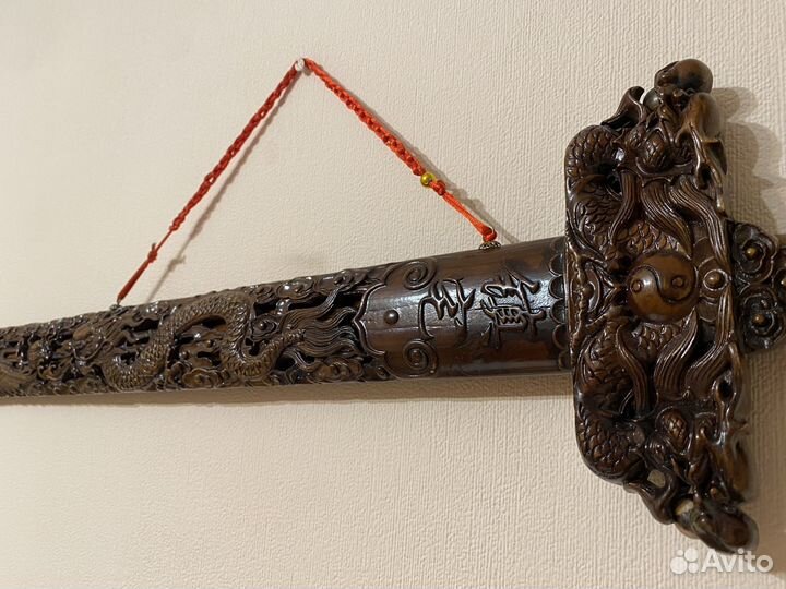 Китайские сувениры из натурального дерева