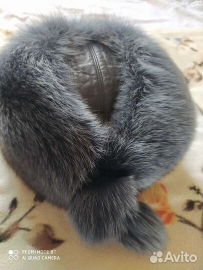 Женские меховые шапки