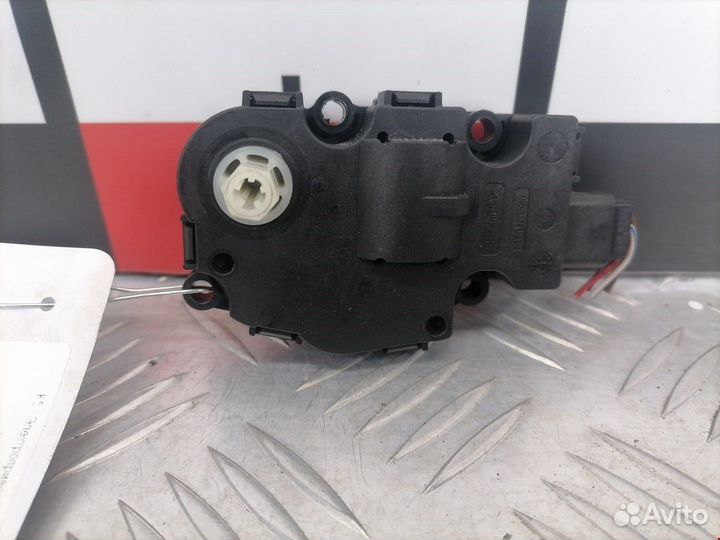 Электропривод BMW 5 F07/F10/F11 2013 64119319037