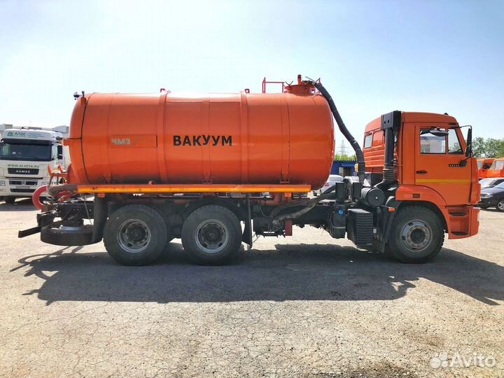 Автоцистерна вакуумная 7074А6-50