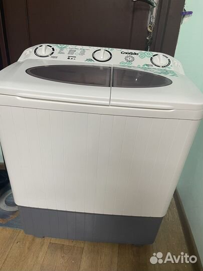 Стиральная машина с вертикальной загрузкой