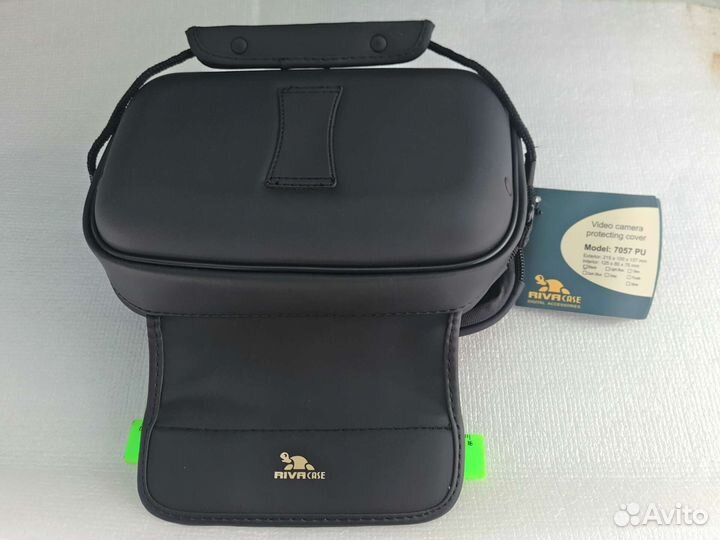 Новая сумка/чехол RivaCase модель : 7057PU