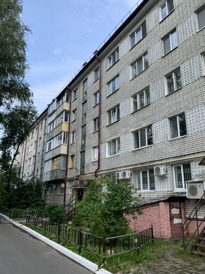 2-к. квартира, 42 м², 5/5 эт.