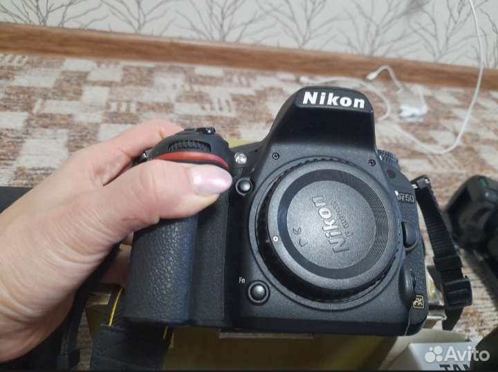 Зеркальный фотоаппарат nikon d750 с обьективами