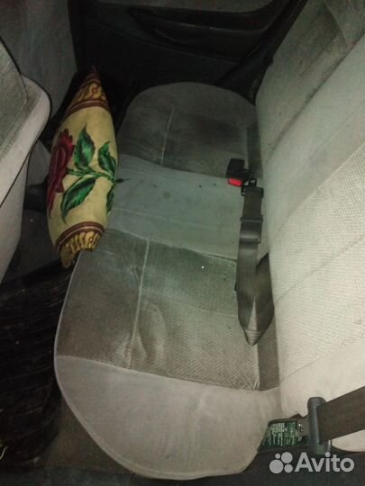 Комплект сидений Mazda familia