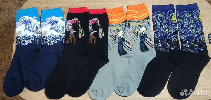 Носки с принтом разные