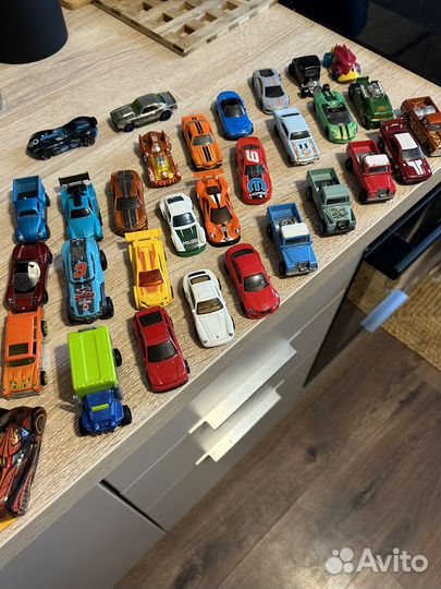 Машинки хот вилс