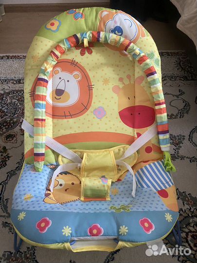 Шезлонг детский