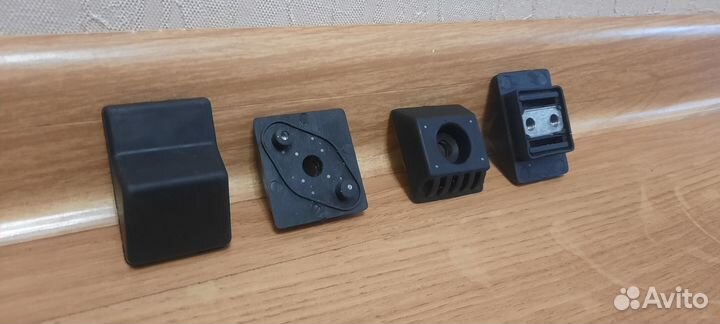 Отбойники крышки багажника мерседес w124