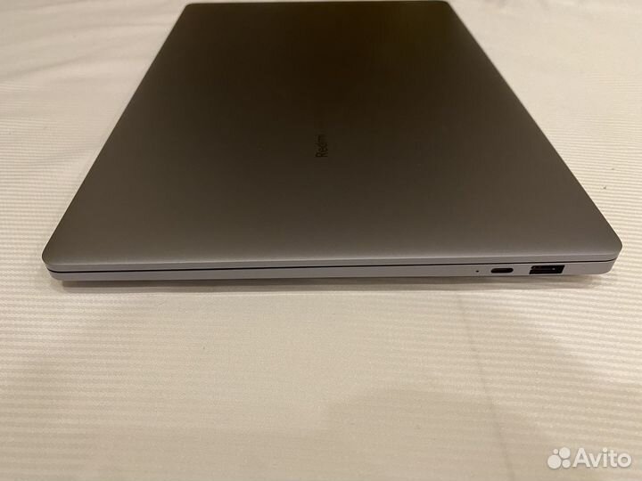 Redmi book pro 14 Ryzen 7 6800H 512 GB