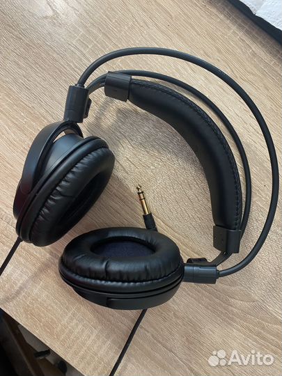 Наушники Audio-Technica ATH-AVC500