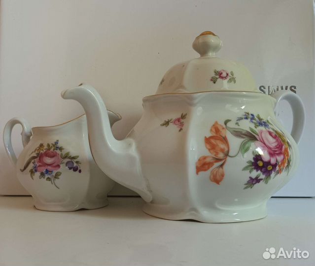 Заварочный чайник. Молочник