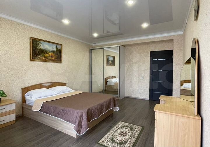 Дом 300 м² на участке 3,8 сот.