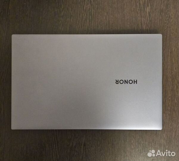Honor MagicBook 16 Pro