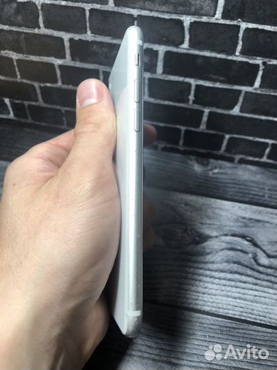 iPhone 8 64gb