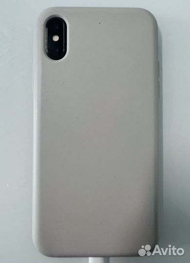 Чехол на iPhone 10