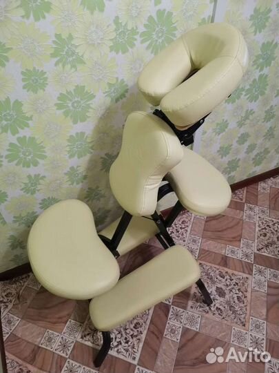 Массажное кресло для шейно-воротниковой зоны