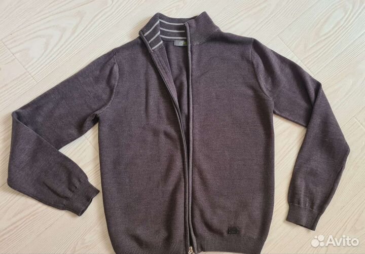Одежда для мальчика брендовая 8-10лет