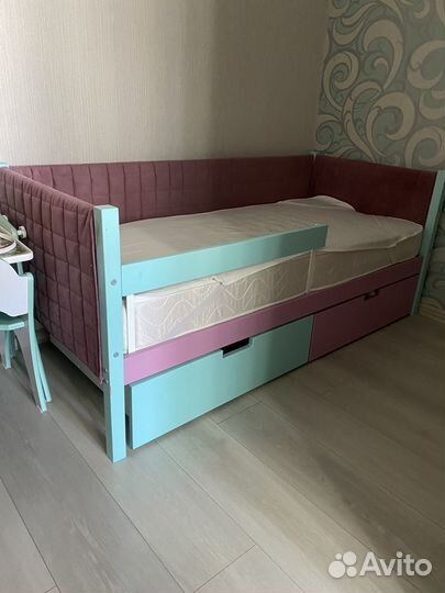 Кровать-тахта мягкая «Svogen мятный-лаванда»