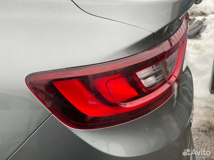 Задний левый стопарь Renault Arkana