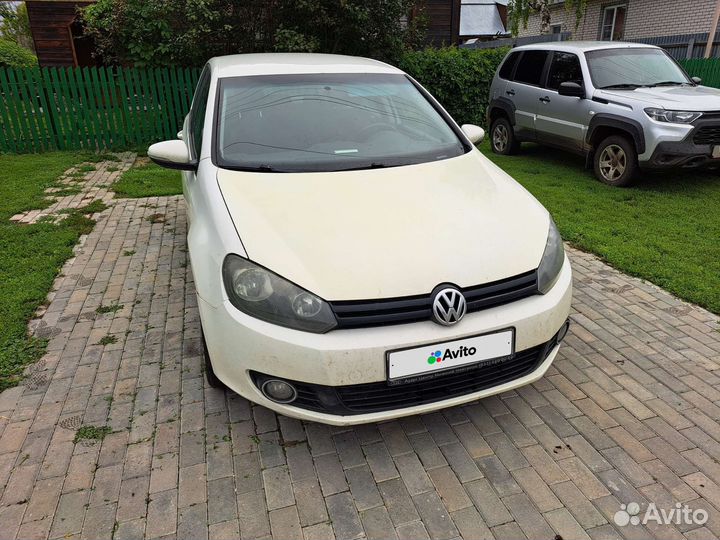 Volkswagen Golf, 2011