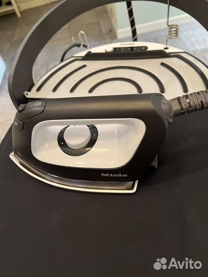 Гладильная система Miele