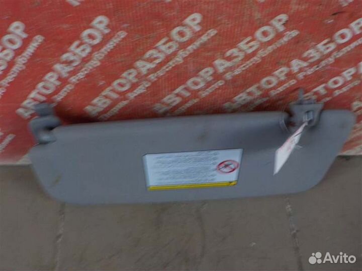 Козырек солнцезащитный правый Kia Rio 3 G4FC 2017