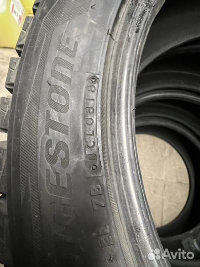 Bridgestone Blizzak DM-V3 275/45 R20