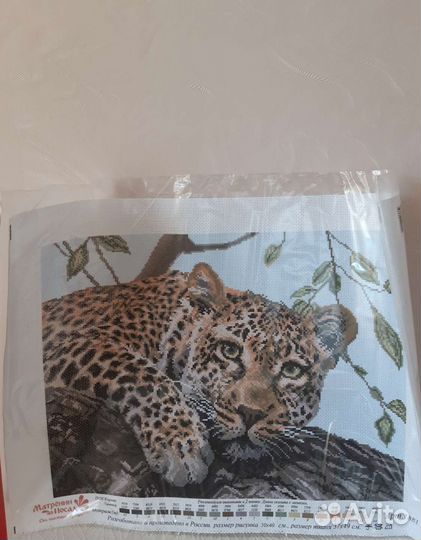 Канва с нанесенным рисунком, вышивка крестом