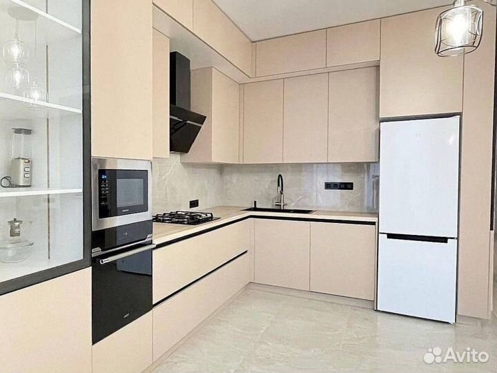 Кухонный гарнитур новый