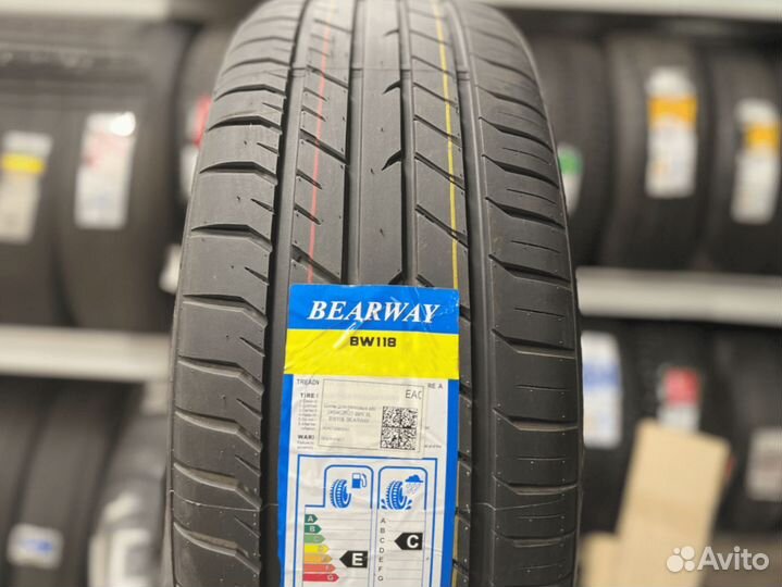 Bearway BW118 255/40 R20 145T