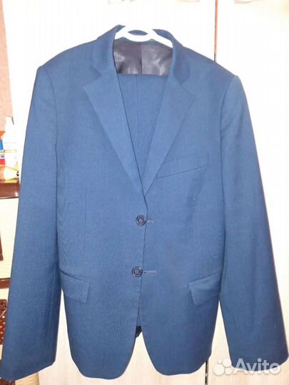 Брючный костюм