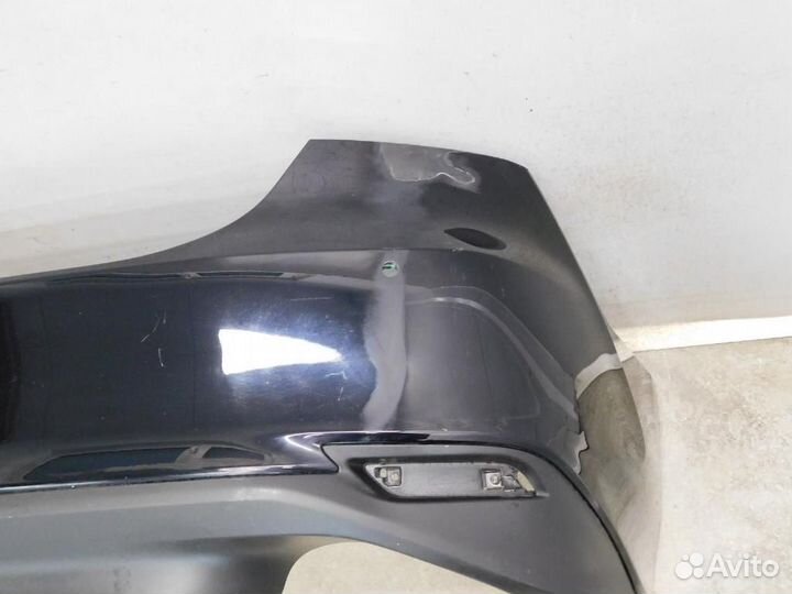 Бампер задний Toyota Camry